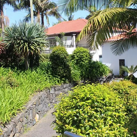 Casa Da Capelinha Ponta Delgada (Madeira)