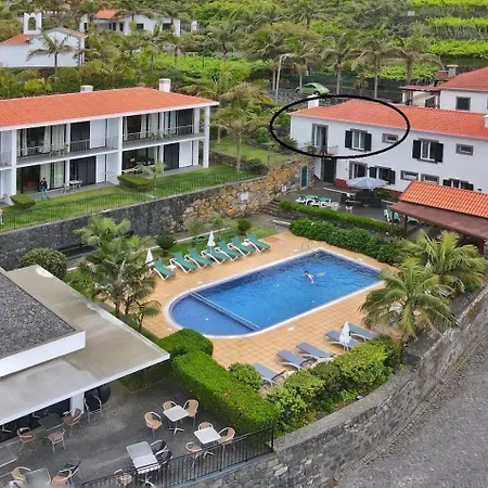 Casa Da Capelinha Ponta Delgada (Madeira)