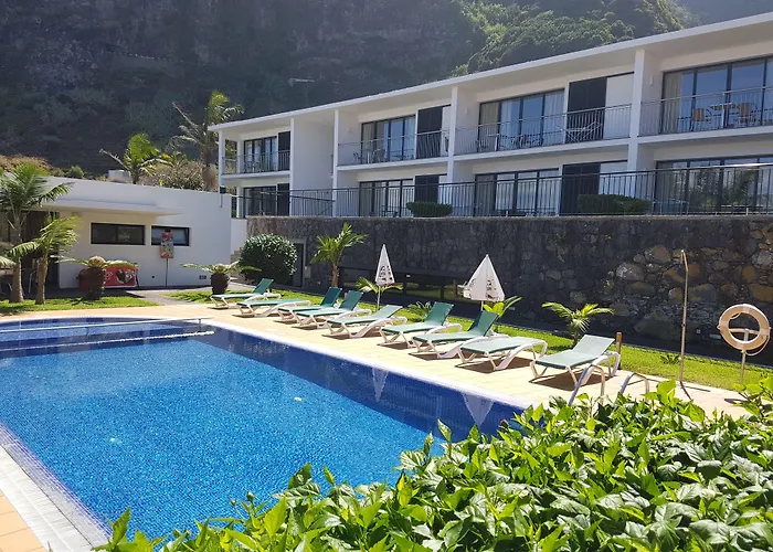 Casa Da Capelinha Aparthotel 3*