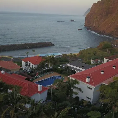 Ξενοδοχείο με διαμερίσματα Casa Da Capelinha 3*