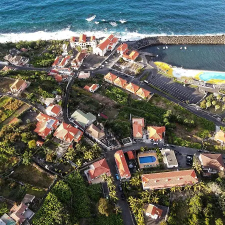 Casa Da Capelinha Apartahotel Ponta Delgada (Madeira)