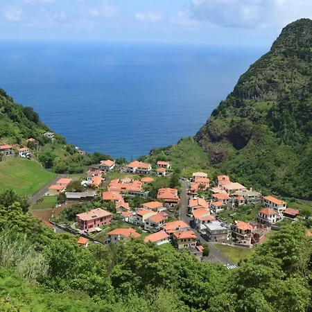 Casa Da Capelinha 3*