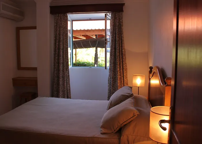 Casa Da Capelinha Aparthotel 3*