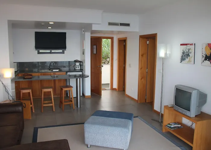 Casa Da Capelinha Apartahotel Ponta Delgada (Madeira)