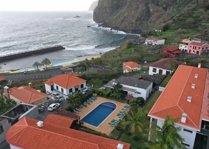 Casa Da Capelinha Aparthotel Ponta Delgada (Madeira)